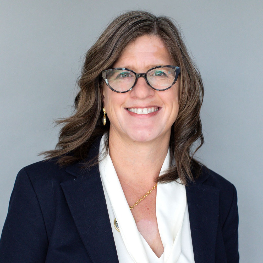 Nichole Carlson Headshot